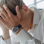 Korpo bez ciśnienia: 10 sprytnych strategii, które ujarzmią stres i przywrócą Ci spokój