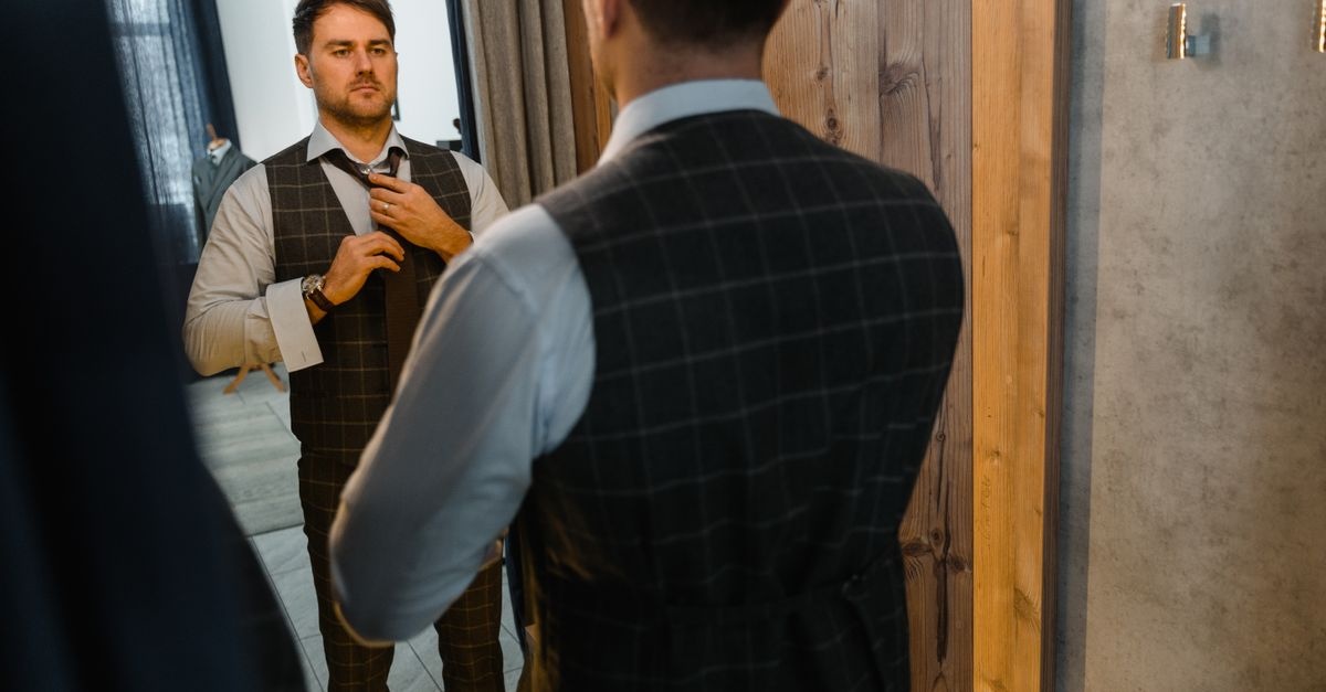 Kamizelka wraca do gry: 9 sposobów na męski look od casual po elegancję