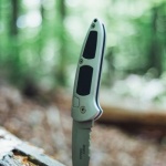 Nóż, który nie zawiedzie: jak wybrać idealnego towarzysza survivalowych wypraw